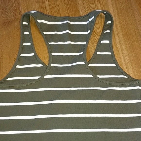 A.n.a tank top NWOT - Picture 5 of 6